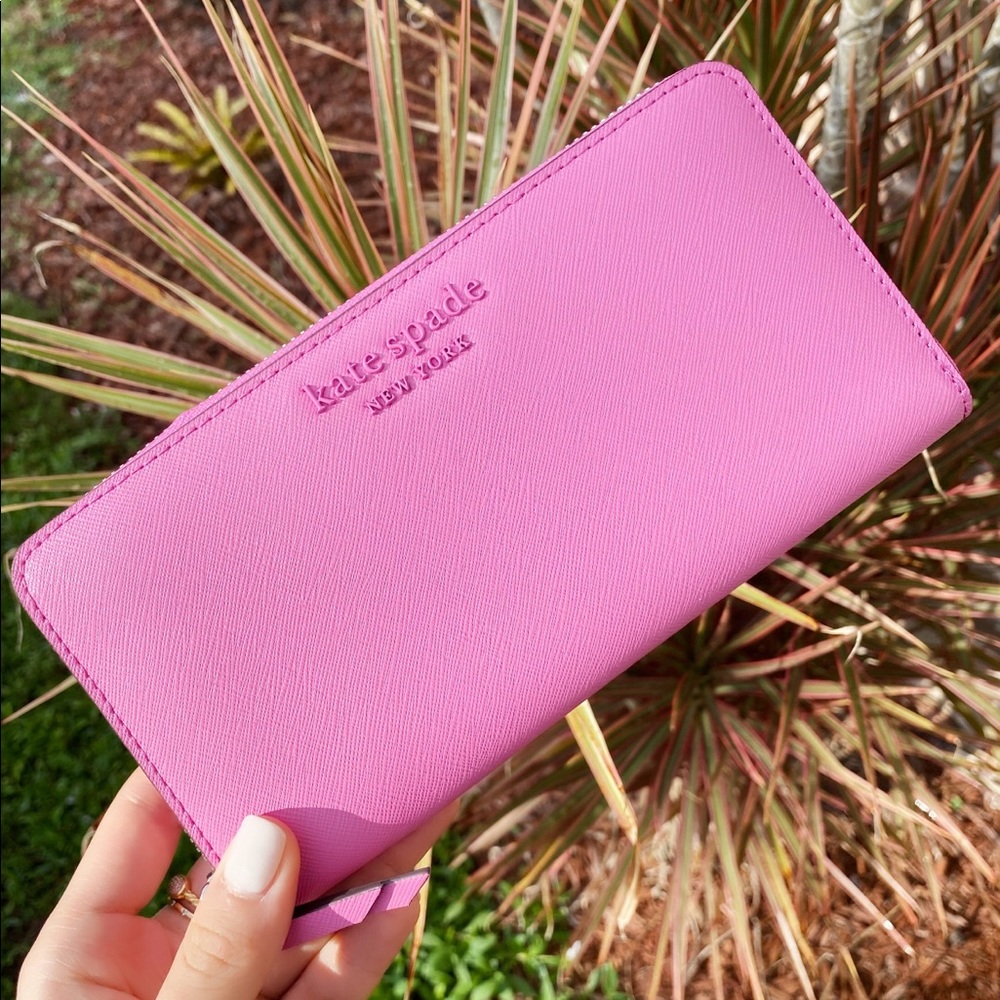 Kate Spade Zip-Around Continental Wallet - Picture 1 of 4